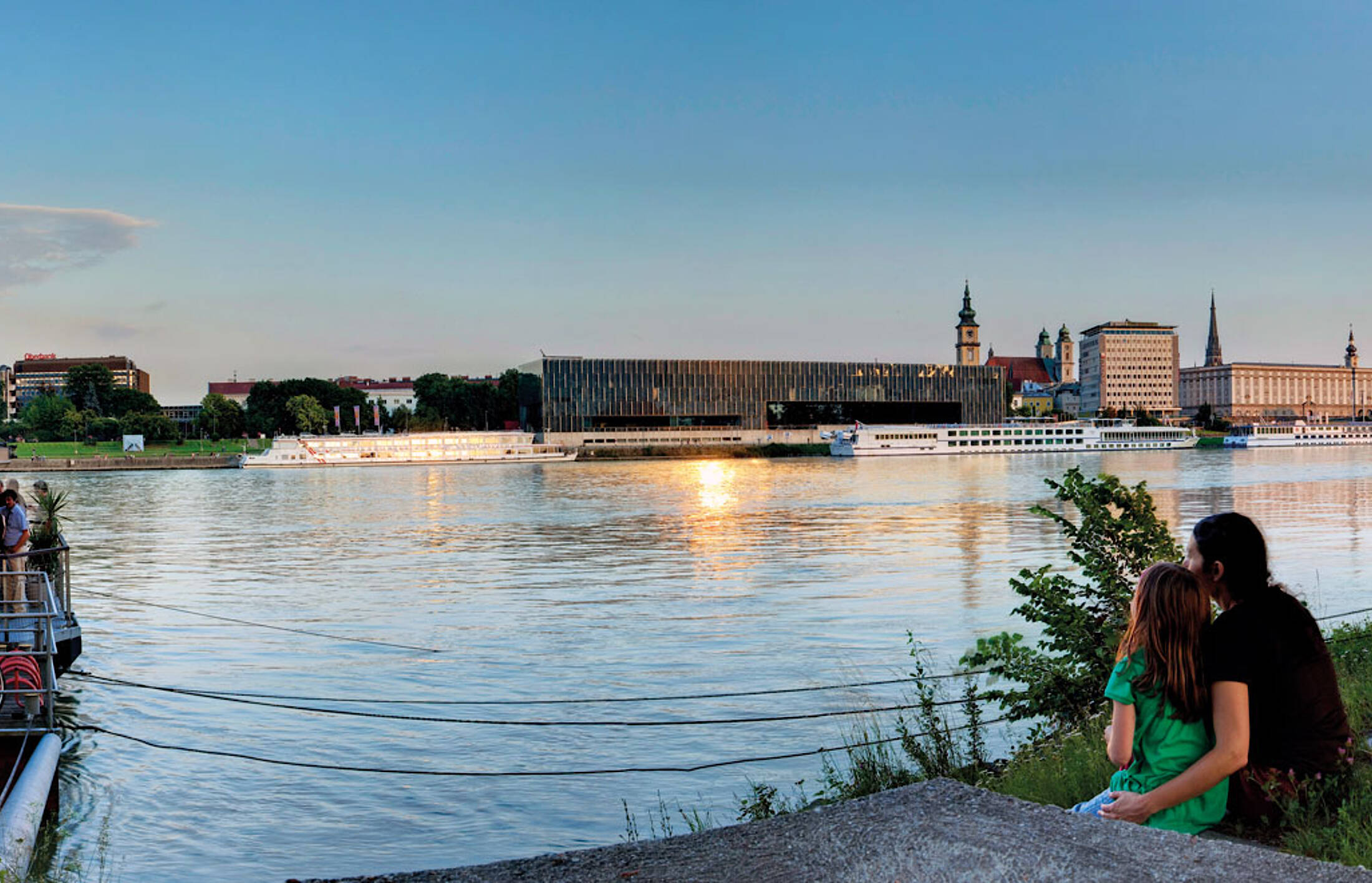 Sommermomente an der Donau genießen.
